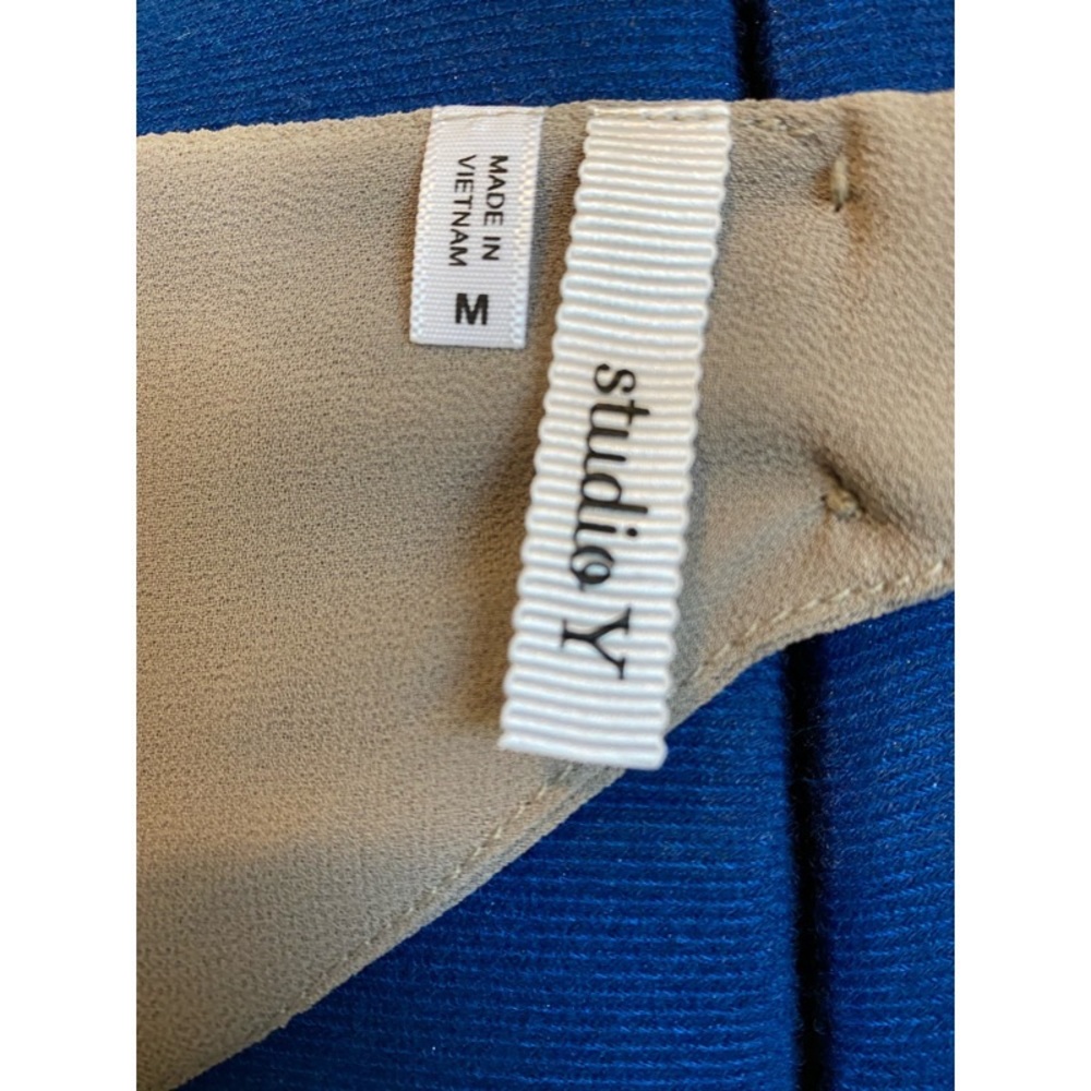 Studio Y 3/4 Sleeve Blouse - Picture 6 of 9
